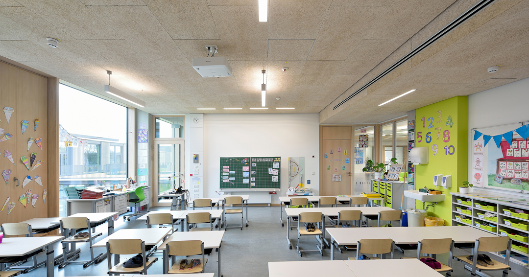 Foto zu New school building sets standards for a contemporary and innovative 